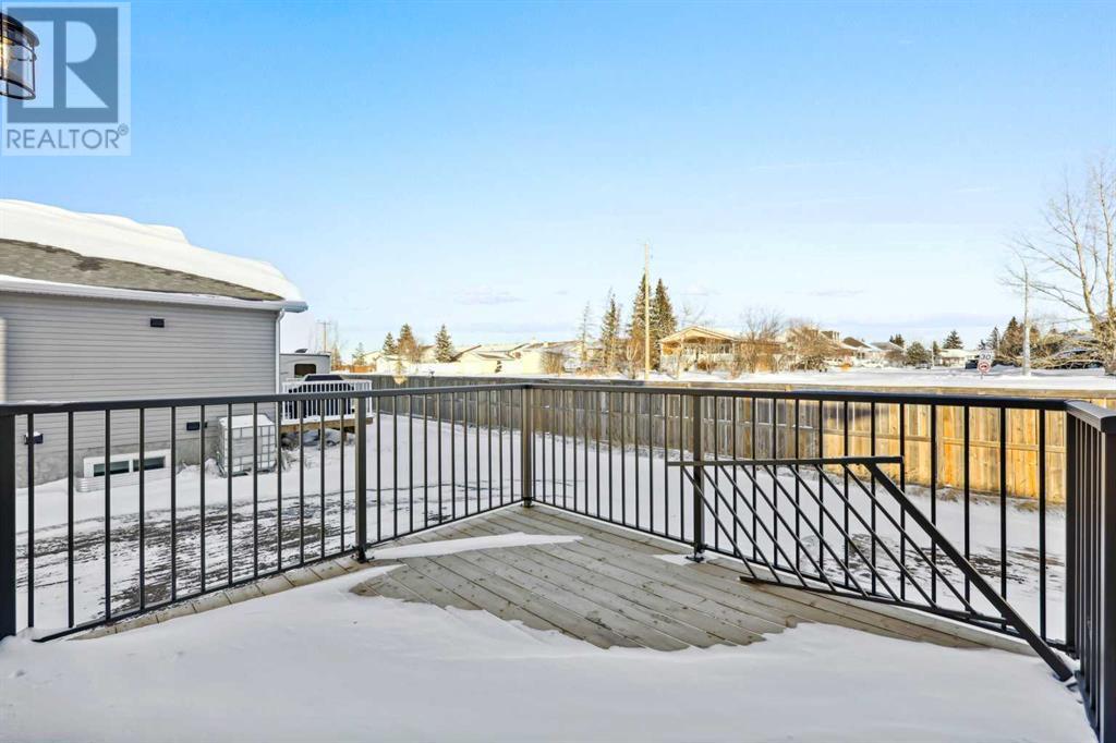 30 Clover Crescent, Beiseker, Alberta  T0M 0G0 - Photo 40 - A2199209