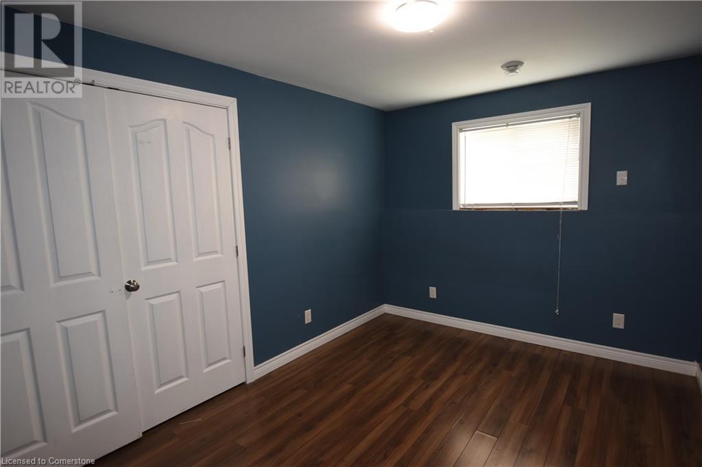 3 Elgin Street S, Thorold, Ontario  L2V 3B3 - Photo 8 - 40728325