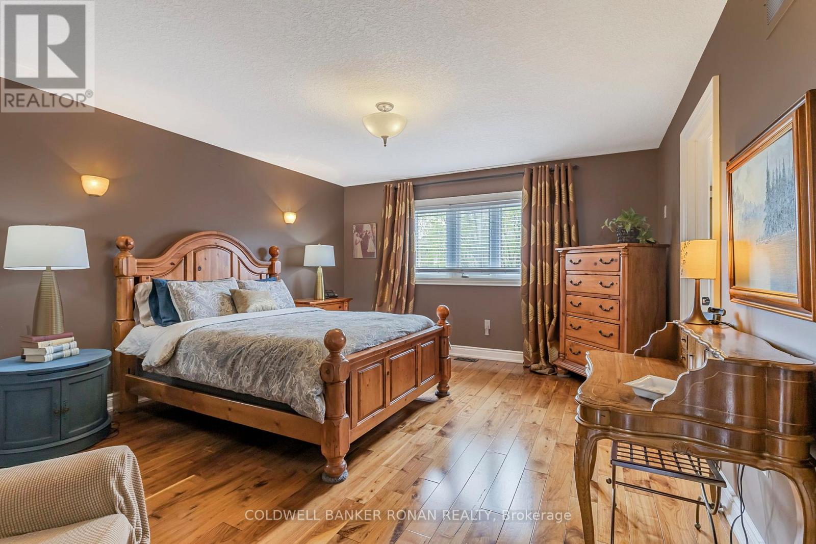 236 King Street S, New Tecumseth, Ontario  L9R 0H6 - Photo 19 - N12148065