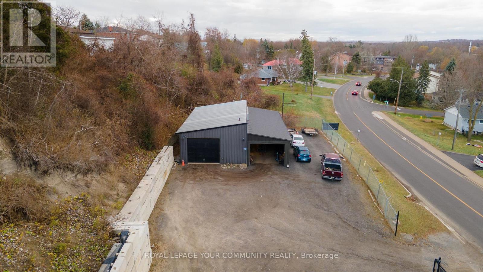 103 The Queensway S, Georgina (Keswick North), Ontario  L4P 1Z6 - Photo 6 - N12148112