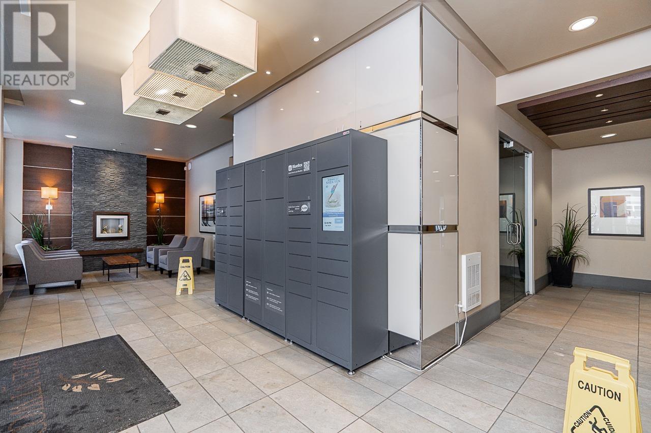 Listing Picture 18 of 32 : 1902 4888 BRENTWOOD DRIVE, Burnaby / 本拿比 - 魯藝地產 Yvonne Lu Group - MLS Medallion Club Member