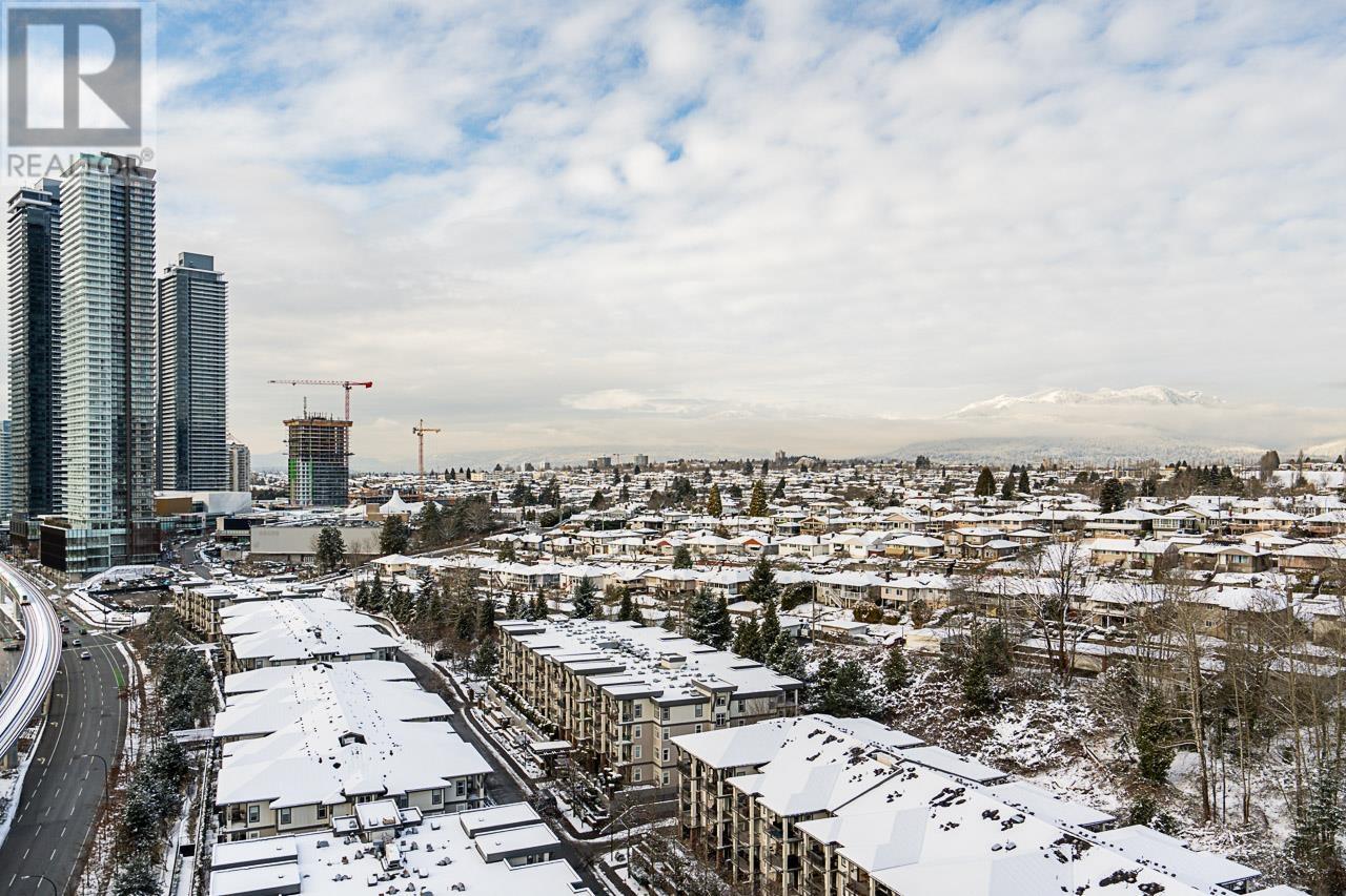 Listing Picture 22 of 32 : 1902 4888 BRENTWOOD DRIVE, Burnaby / 本拿比 - 魯藝地產 Yvonne Lu Group - MLS Medallion Club Member