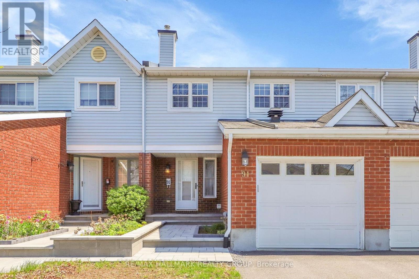 Property at 91 LANGSTROM CRESCENT image 1