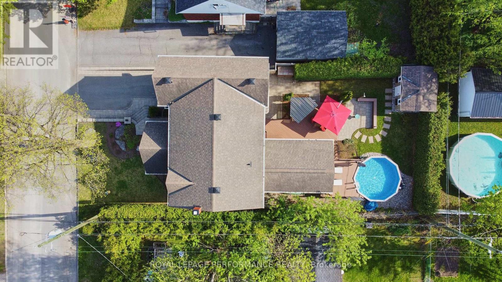 2030 Vincent Street, Ottawa, Ontario  K1G 2M9 - Photo 34 - X12148191