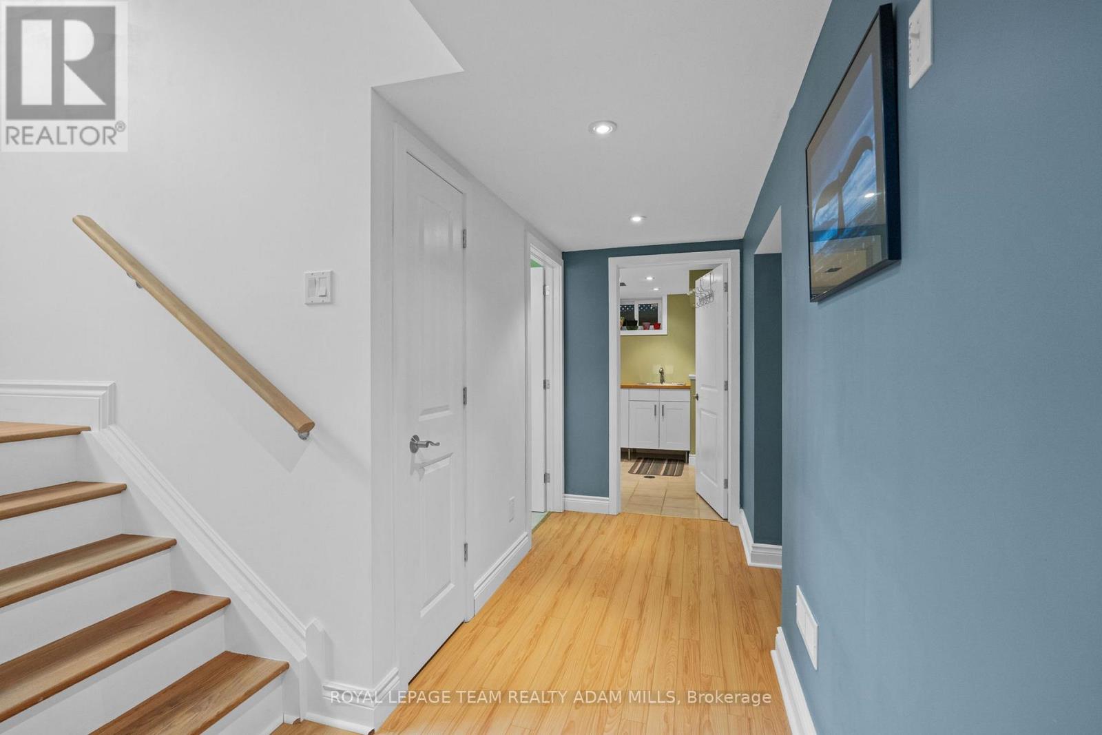 1481 Orchard Avenue, Ottawa, Ontario  K1H 7C5 - Photo 34 - X12148210