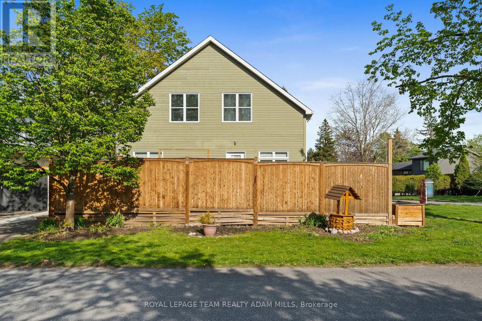 1481 Orchard Avenue, Ottawa, Ontario  K1H 7C5 - Photo 41 - X12148210