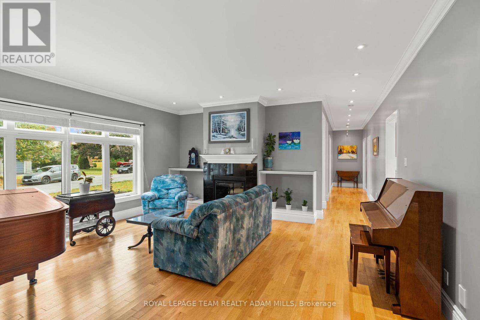 1481 Orchard Avenue, Ottawa, Ontario  K1H 7C5 - Photo 6 - X12148210