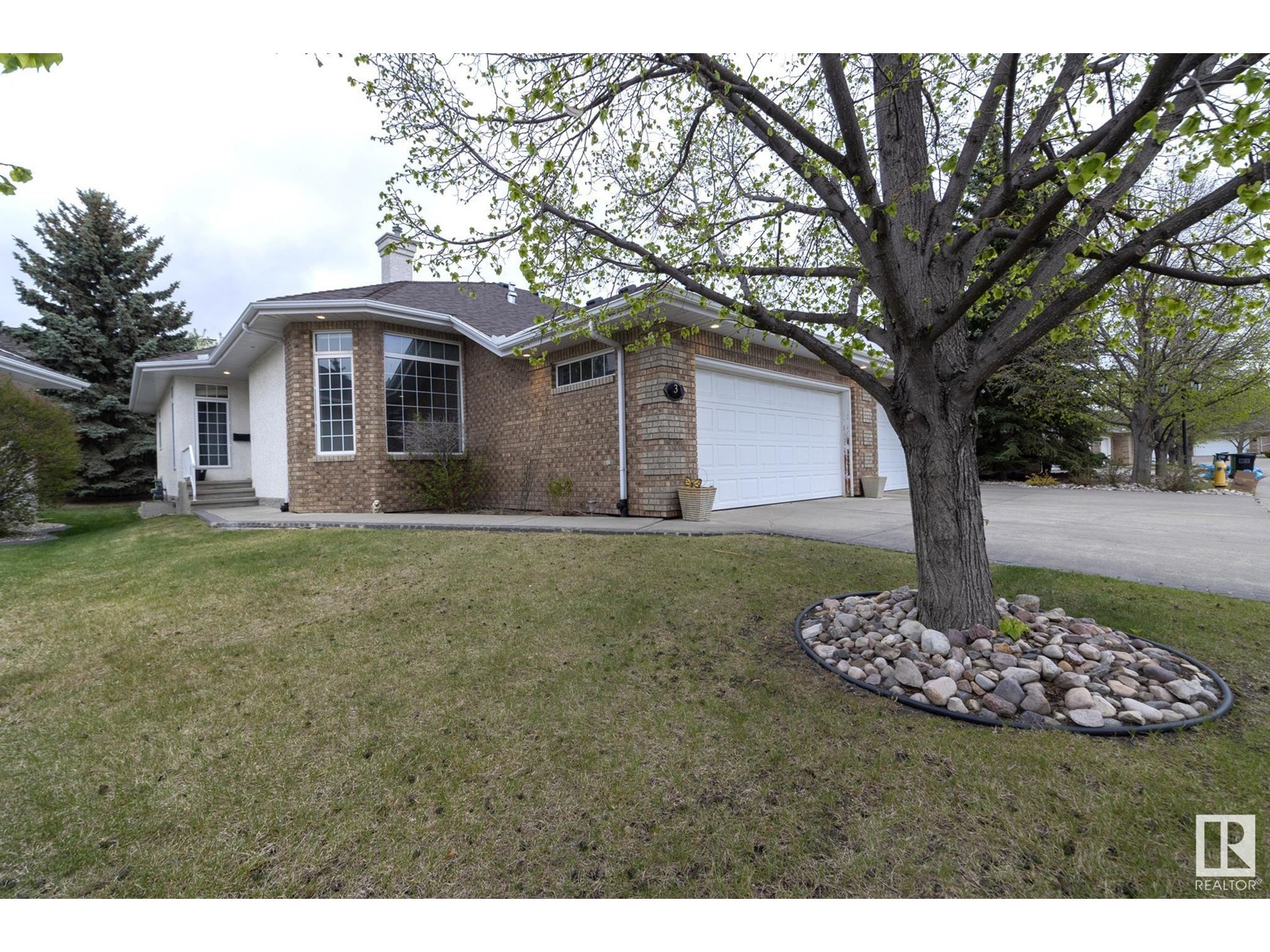 #3 1008 BUTTERWORTH PT NW, edmonton, Alberta