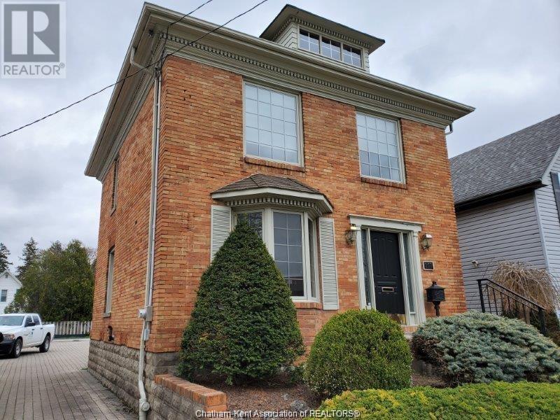 Property at 257 ST CLAIR STREET image 3