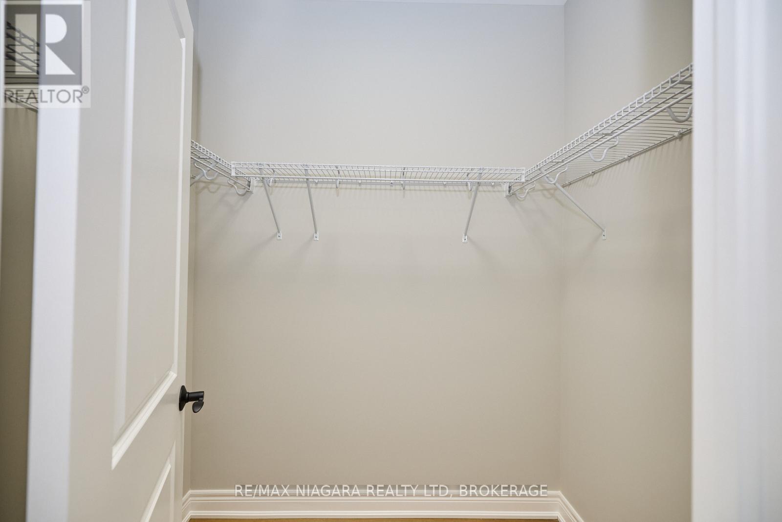 21 Sunrise Court N, Fort Erie, Ontario  L0S 1N0 - Photo 24 - X12148190
