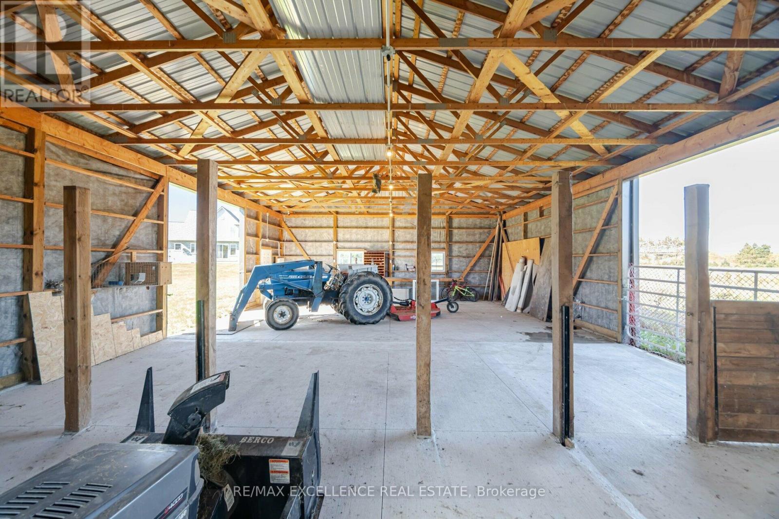11786 Parson Road, Southwold, Ontario  N5P 3T2 - Photo 37 - X12147911