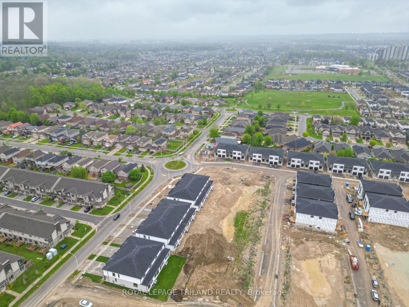 794 Banyan Lane, London North (North E), Ontario  N6G 0A6 - Photo 40 - X12059169