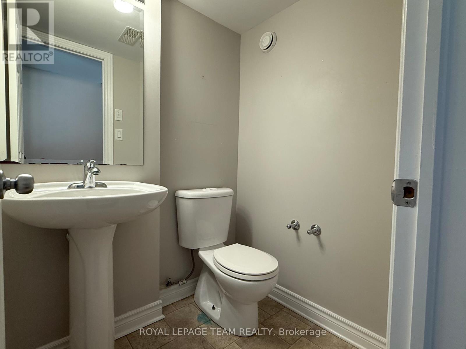 7 - 575 Stonefield Private, Ottawa, Ontario  K2G 4R4 - Photo 14 - X12104982