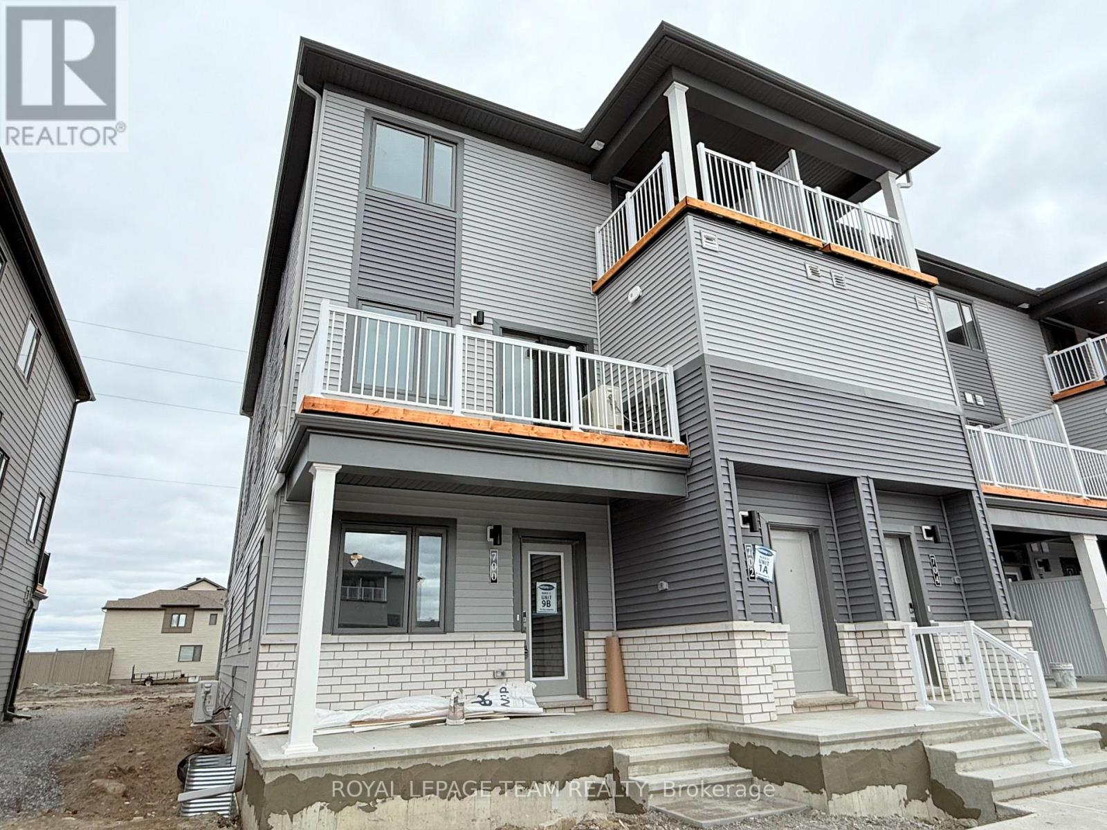 700 LILLIAN FREIMAN PRIVATE, Ottawa, Ontario