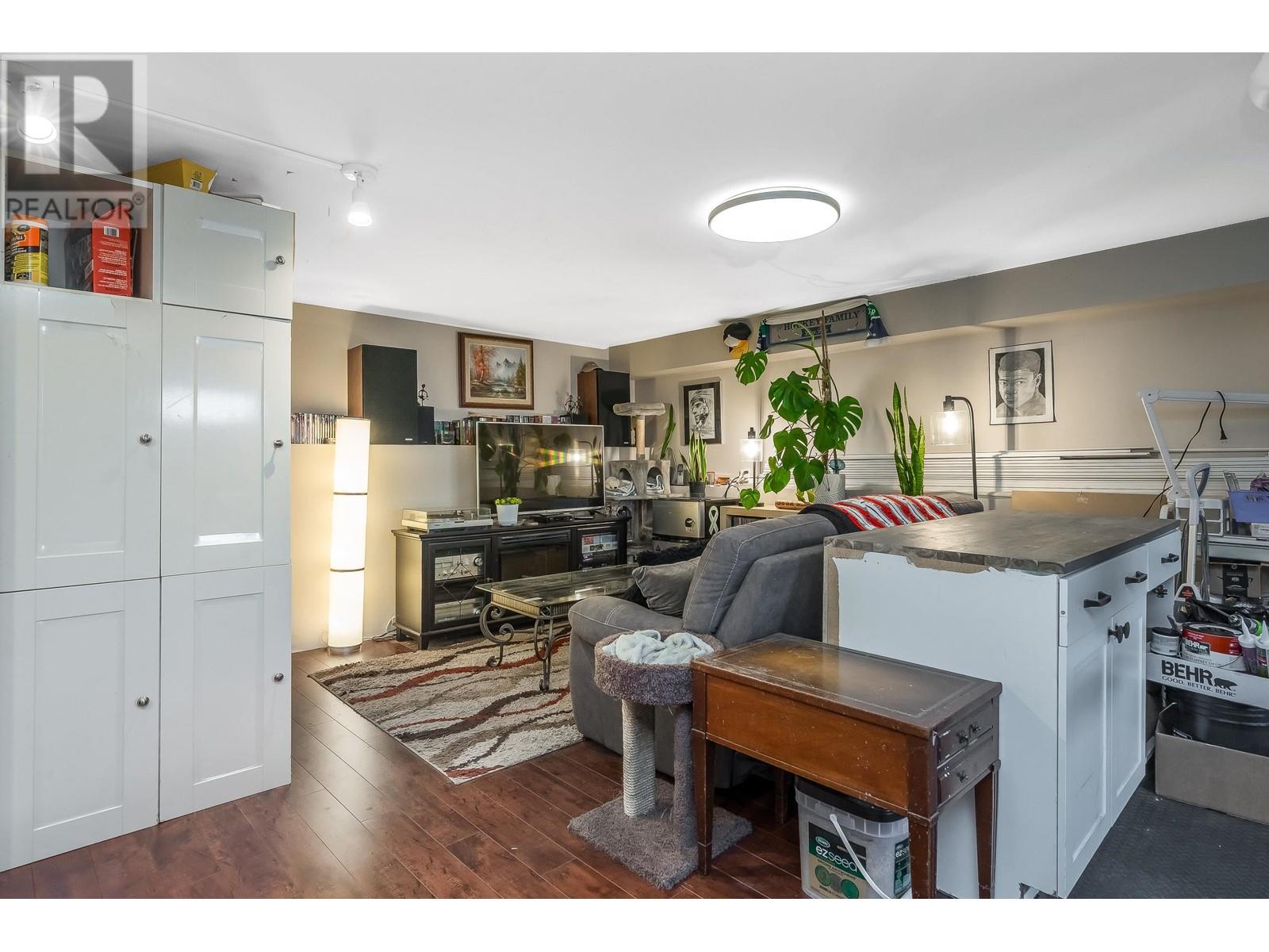1031 Alderson Avenue, Coquitlam, British Columbia  V3K 1W2 - Photo 25 - R3002776