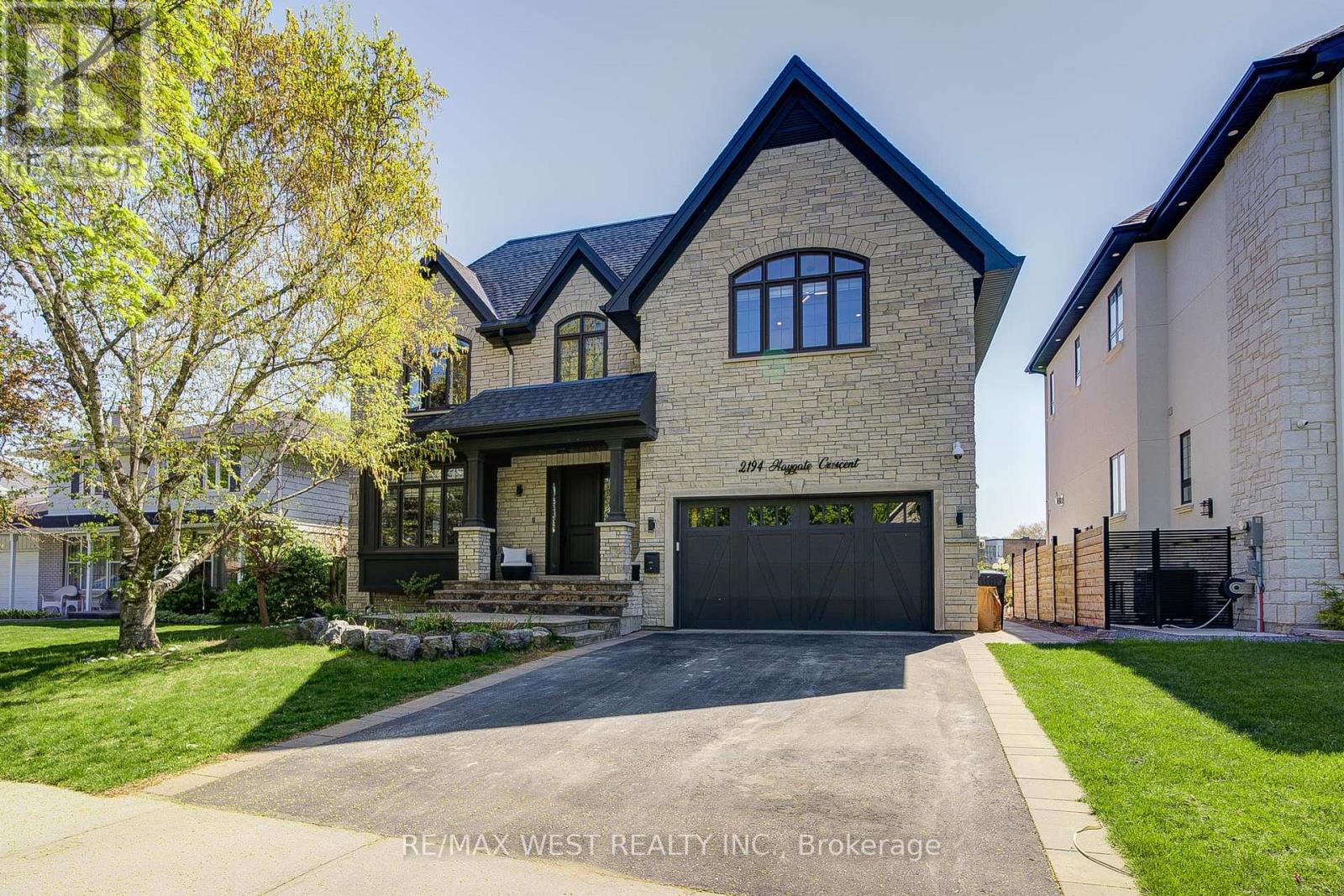 Property at 2194 HAYGATE CRESCENT image 1