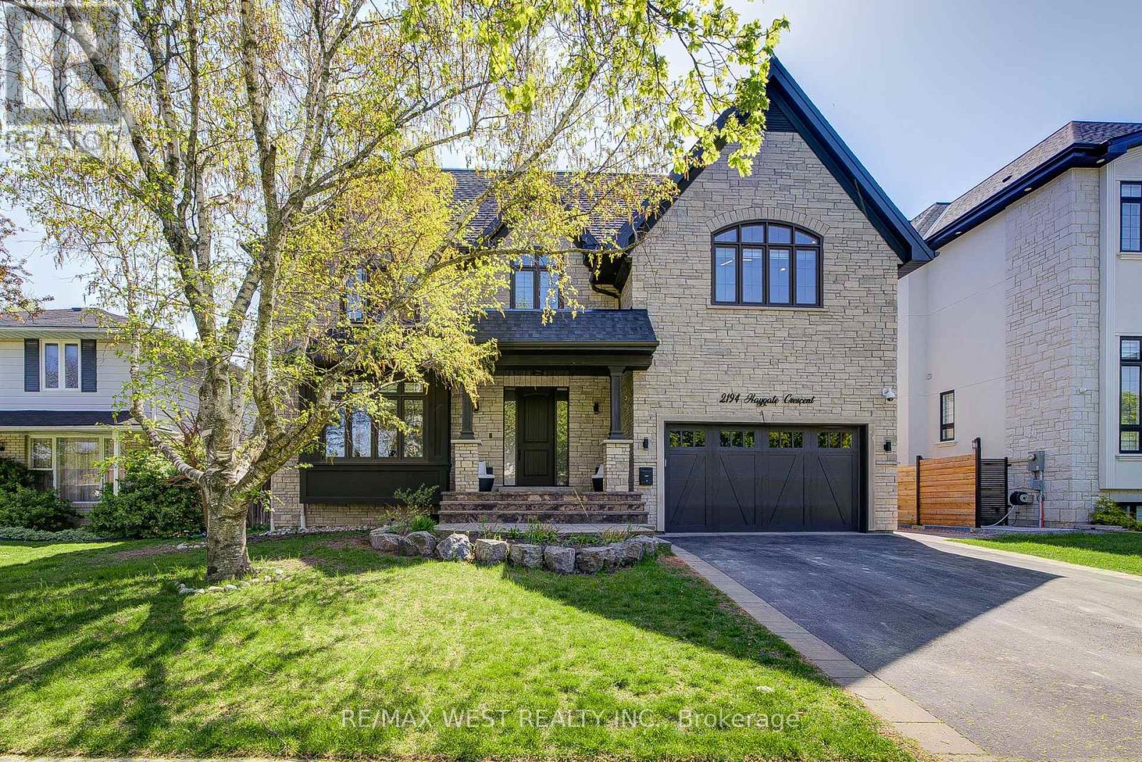 Property at 2194 HAYGATE CRESCENT image 2
