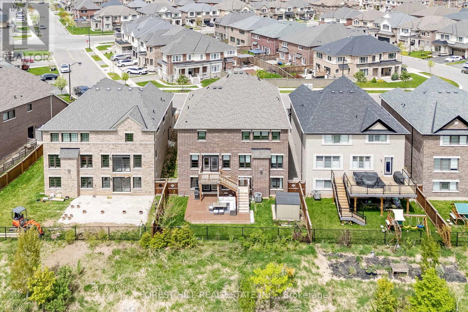 1364 Argall Court, Milton, Ontario  L9T 7K6 - Photo 44 - W12147982