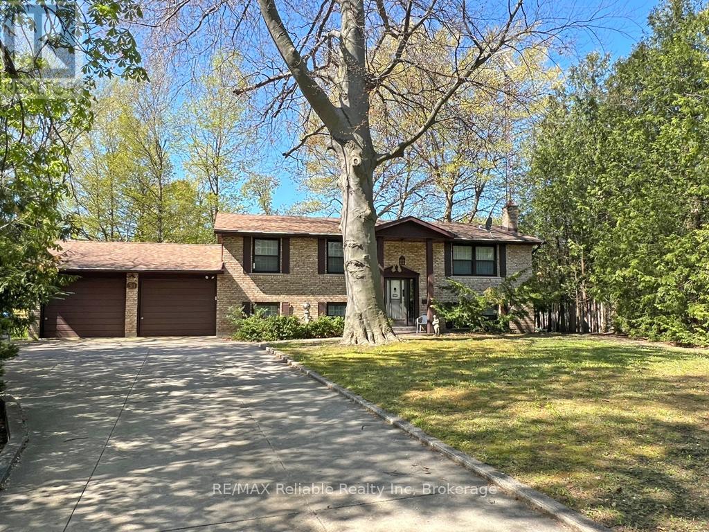 39 Main Street S, Bluewater, Ontario  N0M 1G0 - Photo 2 - X12148185
