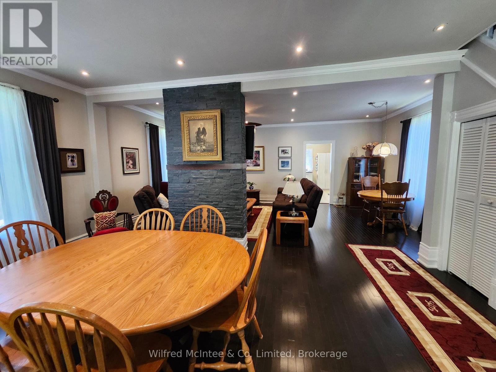 83 Richmond Street, Bluewater, Ontario  N0M 1X0 - Photo 5 - X12148194