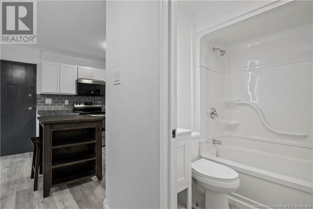 241/243 Millidge Avenue, Saint John, New Brunswick  E2K 2M4 - Photo 18 - NB118529