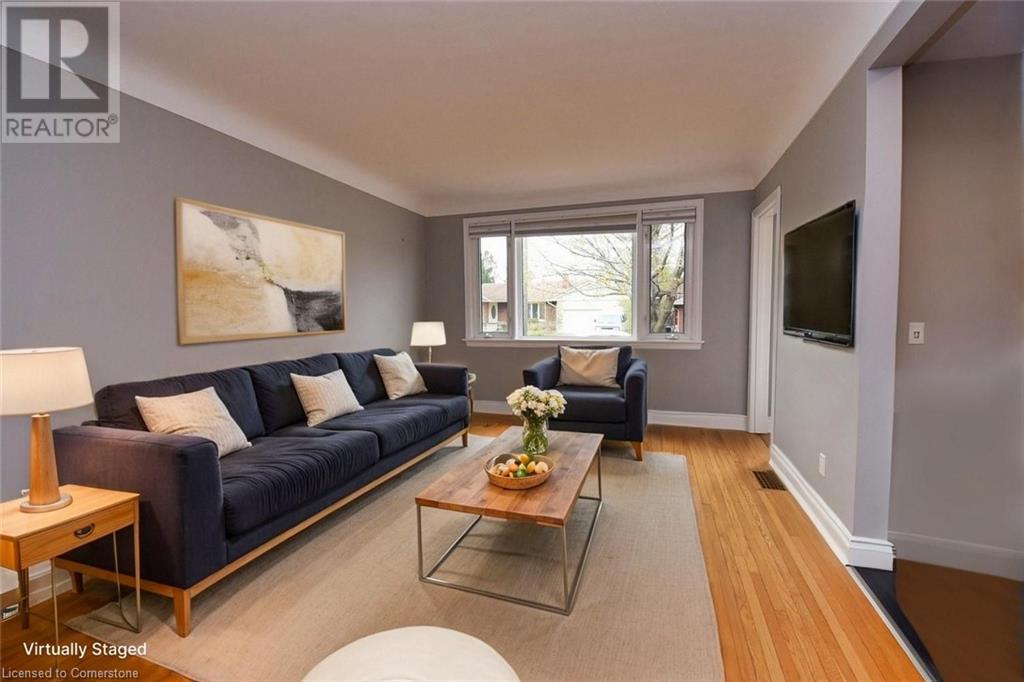 Property at 14 DAVID Street image 4