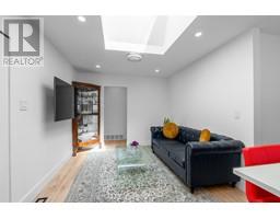 1286 WELLINGTON DRIVE, North Vancouver property photo listing R3000209 for sale