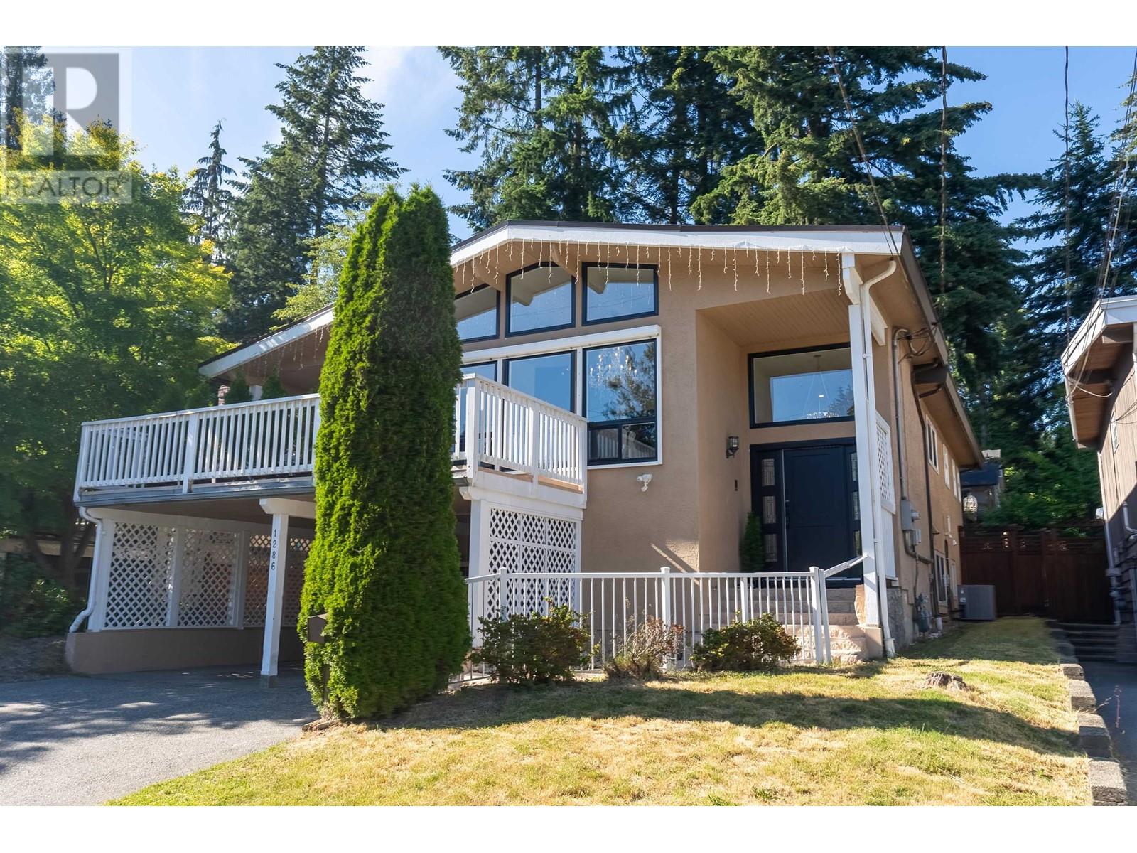 1286 WELLINGTON DRIVE, North Vancouver, British Columbia