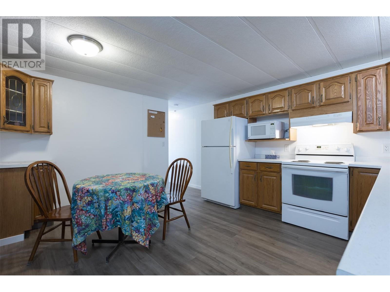 Property at 2065 Boucherie Road Unit# 65 image 2