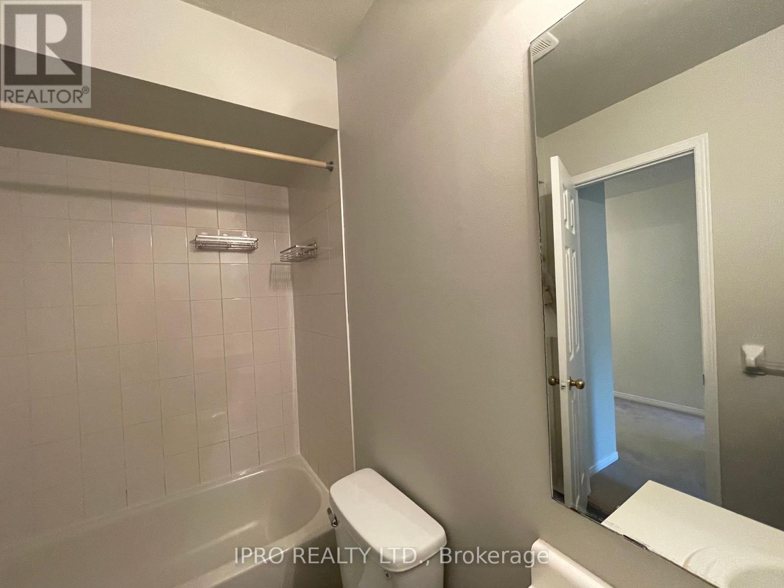 40 - 2350 Britannia Road, Mississauga, Ontario  L5M 6A7 - Photo 19 - W12143436