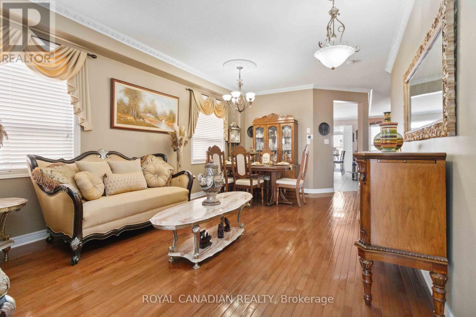 24 Powell Drive, Brampton, Ontario  L6R 0L1 - Photo 8 - W12148059