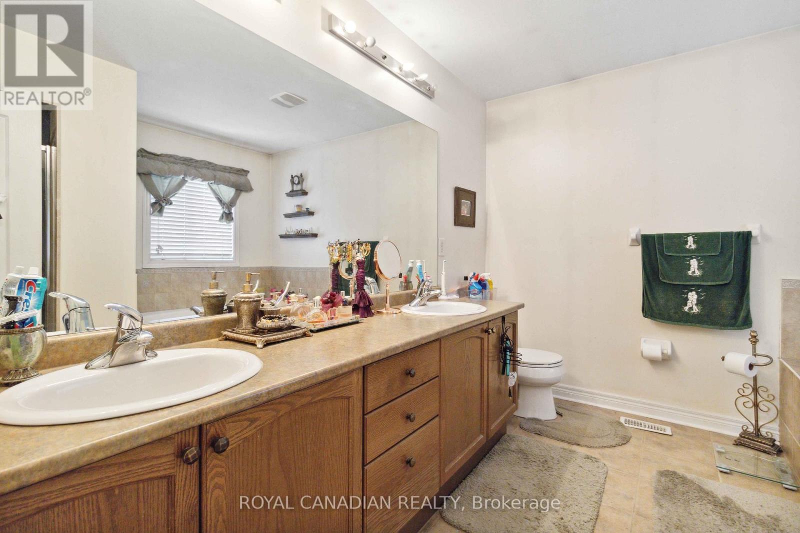 24 Powell Drive, Brampton, Ontario  L6R 0L1 - Photo 23 - W12148059