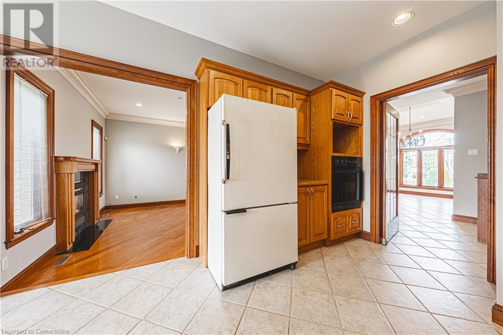 388 Hemlock Avenue, Stoney Creek, Ontario  L8E 2E1 - Photo 16 - 40728817