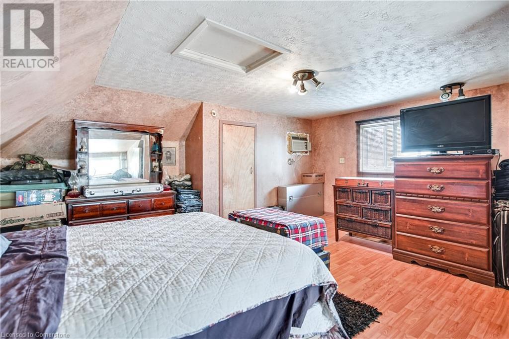 4674 Ryerson Crescent, Niagara Falls, Ontario  L2E 1E5 - Photo 14 - 40728561