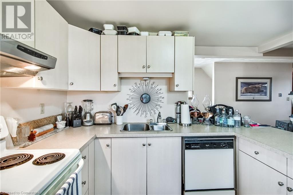 4674 Ryerson Crescent, Niagara Falls, Ontario  L2E 1E5 - Photo 9 - 40728561