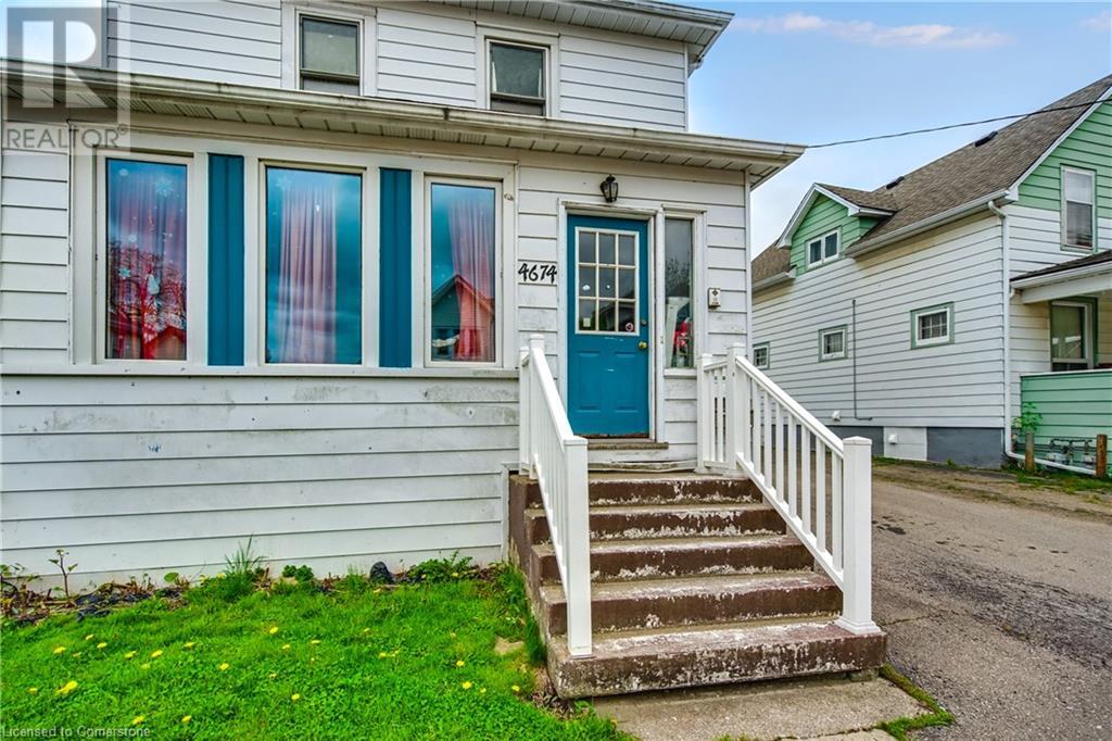4674 Ryerson Crescent, Niagara Falls, Ontario  L2E 1E5 - Photo 4 - 40728557