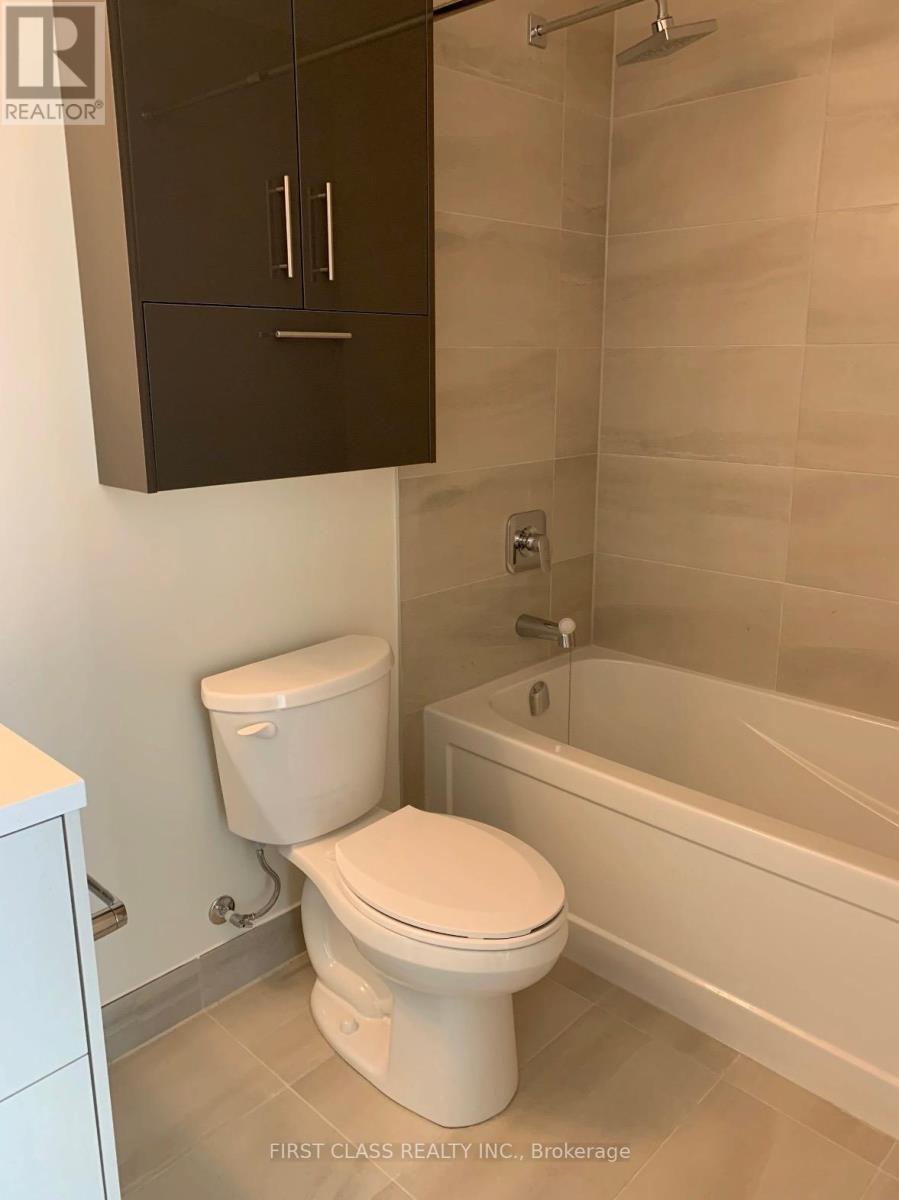 2010 - 188 Fairview Mall Drive, Toronto, Ontario  M2J 4T1 - Photo 10 - C12142920