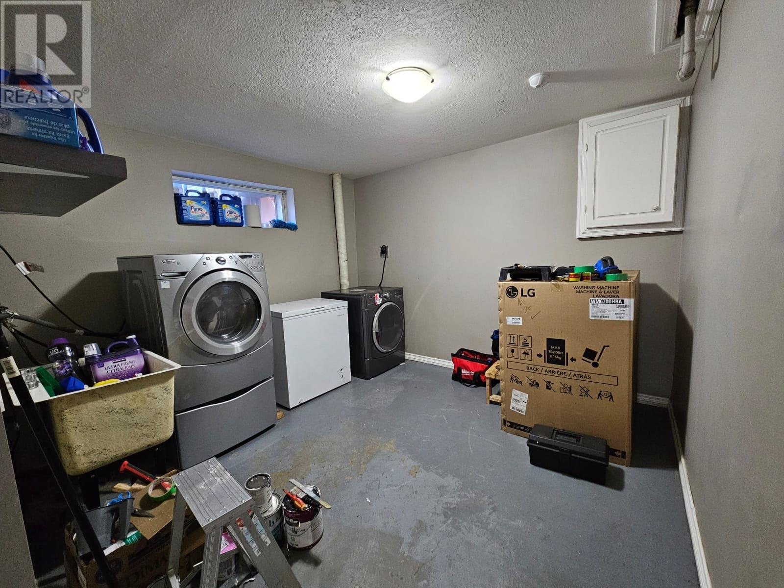 4529 49 Avenue, Chetwynd, BC V0C1J0