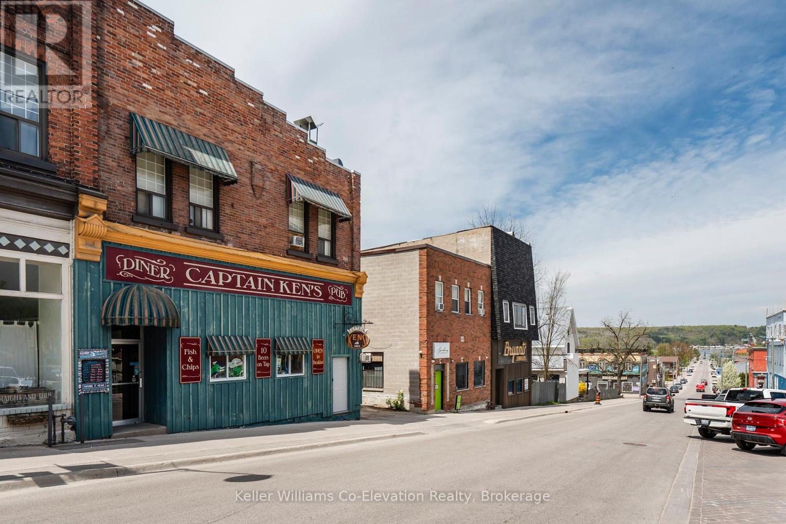 70 Main Street, Penetanguishene, Ontario  L9M 1T4 - Photo 4 - S11973348