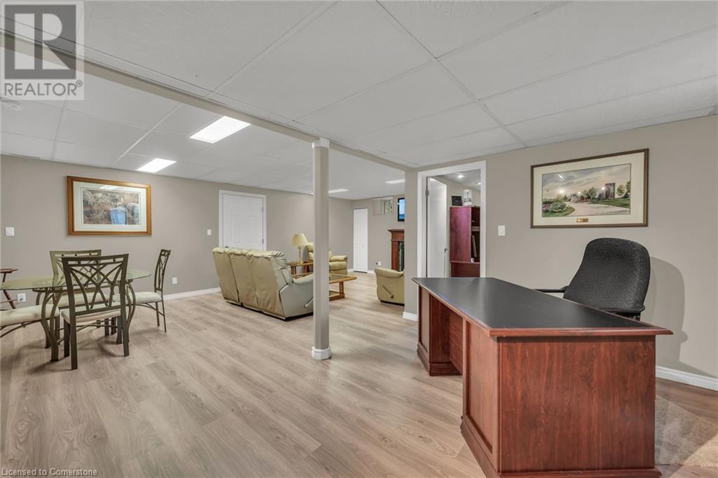 861 Centre Road, Flamborough, Ontario  L8N 2Z7 - Photo 17 - 40723781