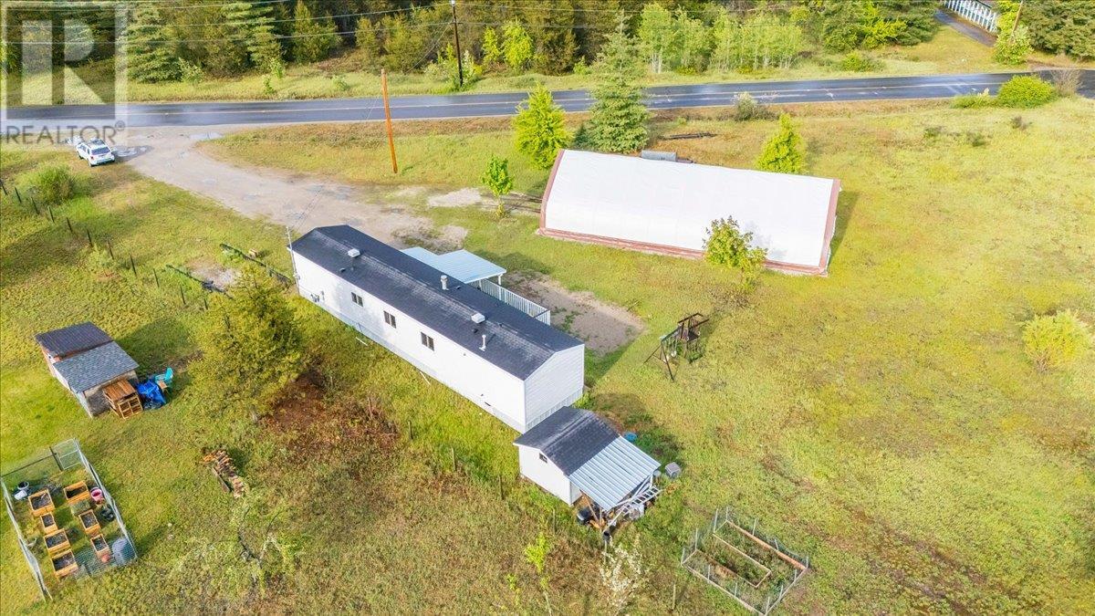 996 Waterloo Road, Ootischenia, British Columbia  V1N 4M3 - Photo 8 - 10337432
