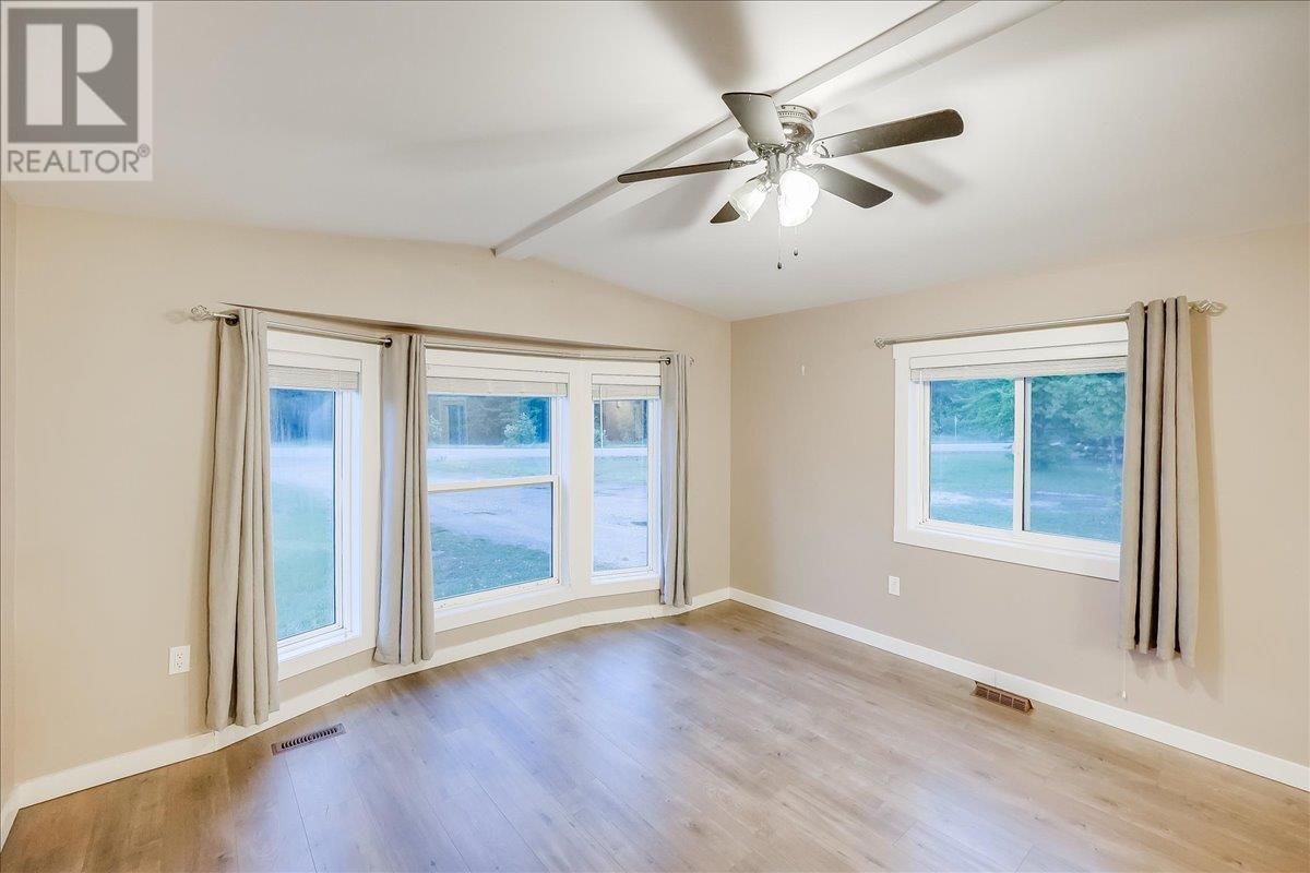 996 Waterloo Road, Ootischenia, British Columbia  V1N 4M3 - Photo 19 - 10337432