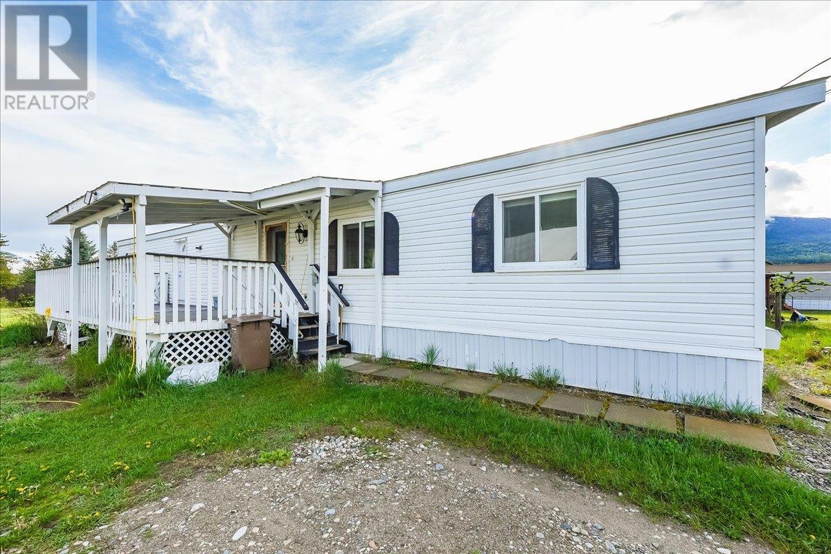 996 Waterloo Road, Ootischenia, British Columbia  V1N 4M3 - Photo 10 - 10337432