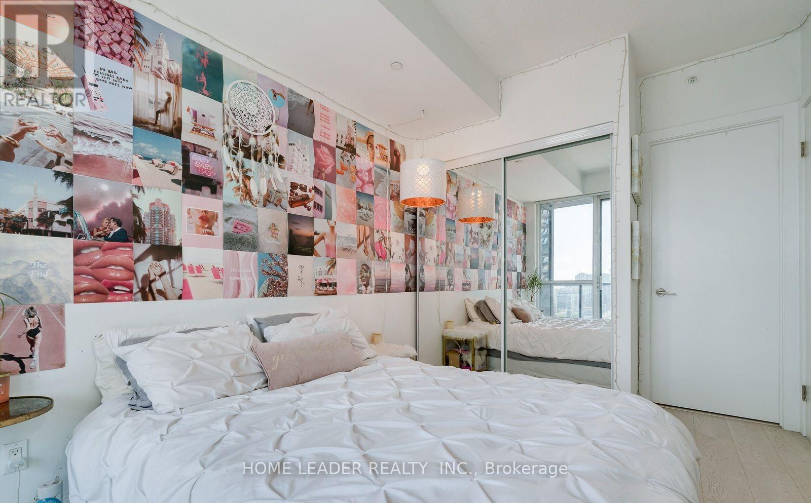2205 - 20 Bruyeres Mews, Toronto, Ontario  M5V 0G8 - Photo 10 - C12126902