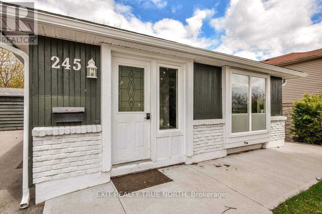 245 Letitia Street, Barrie, Ontario  L4N 4Y7 - Photo 4 - S12130832
