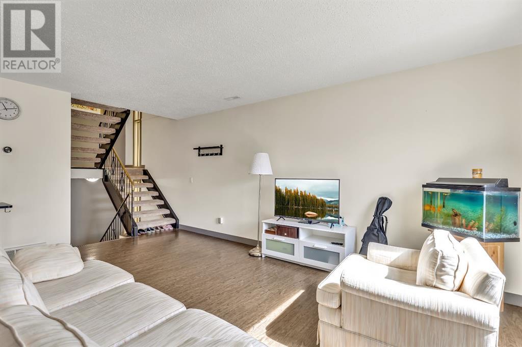 Property at 1306, 3500 Varsity Drive NW image 3