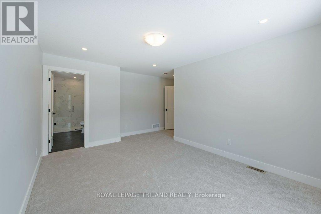278 Marsh Line, Dutton/dunwich, Ontario  N0L 1J0 - Photo 33 - X12071116