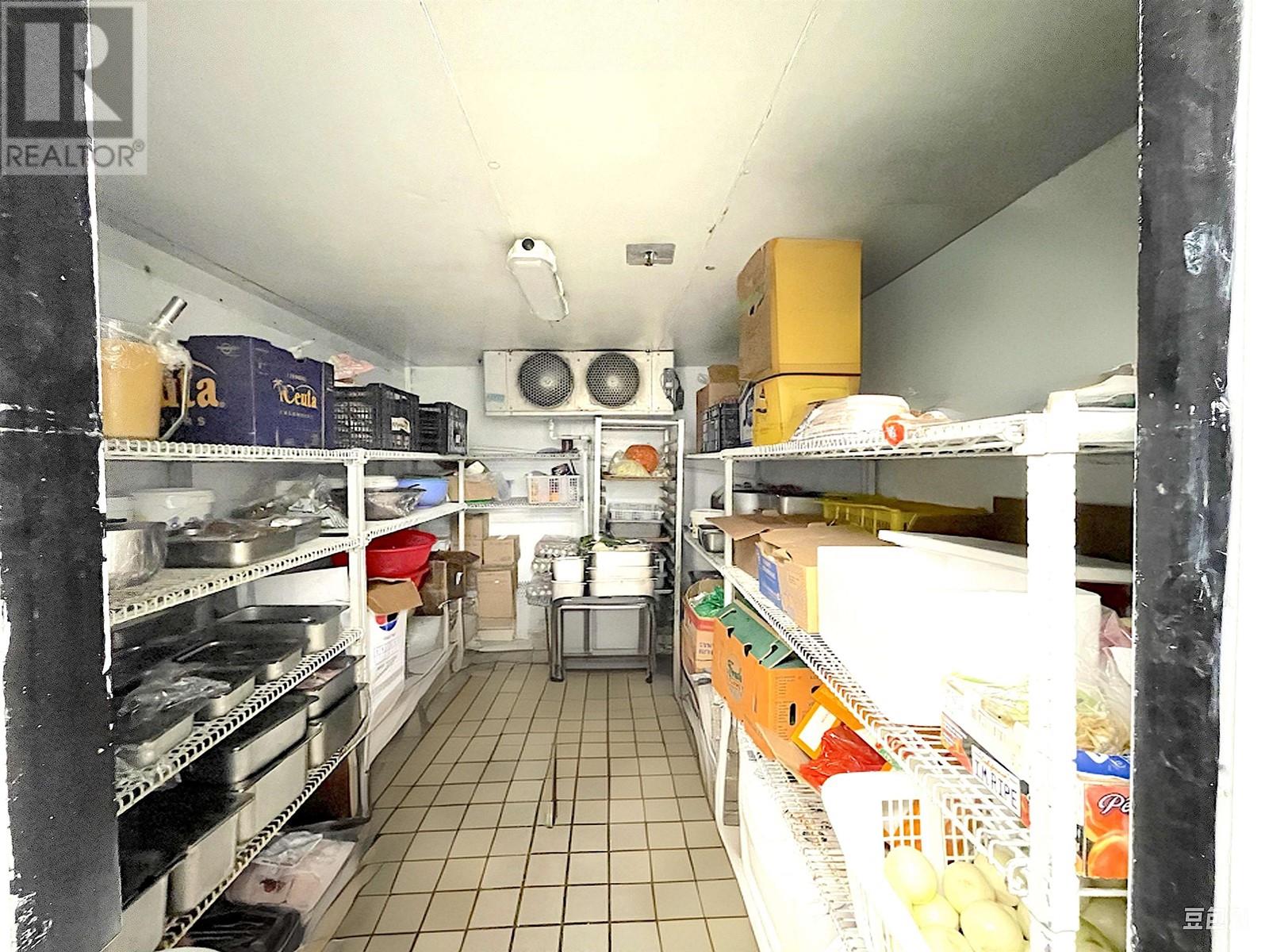 100 1215 W Broadway, Vancouver, British Columbia  V6H 1G7 - Photo 17 - C8066563