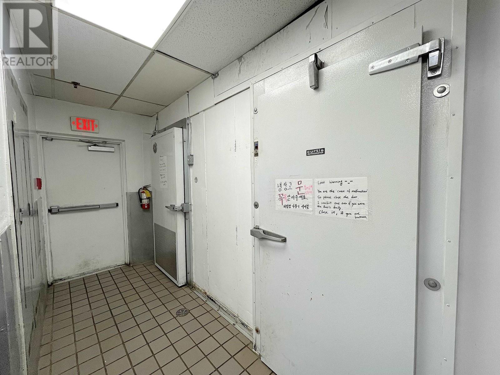 100 1215 W Broadway, Vancouver, British Columbia  V6H 1G7 - Photo 15 - C8066563