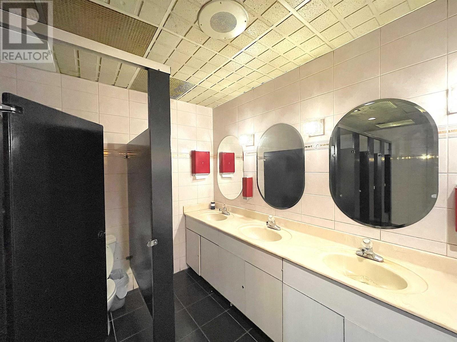 100 1215 W Broadway, Vancouver, British Columbia  V6H 1G7 - Photo 27 - C8066563